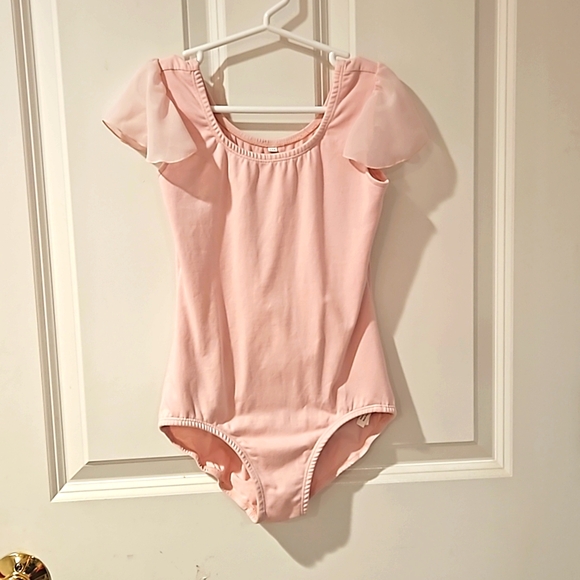 Girls pink leotard - Picture 1 of 3